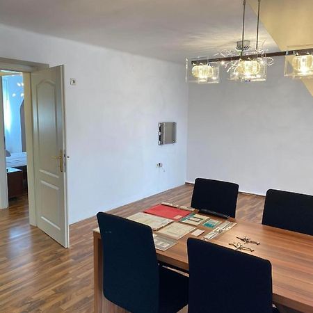 Montel Park - Linz Danube River Apartment Екстериор снимка