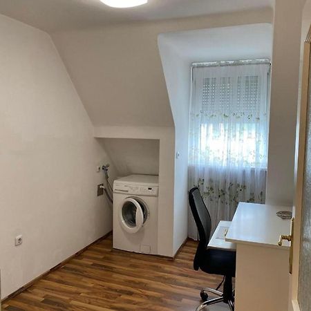 Montel Park - Linz Danube River Apartment Екстериор снимка